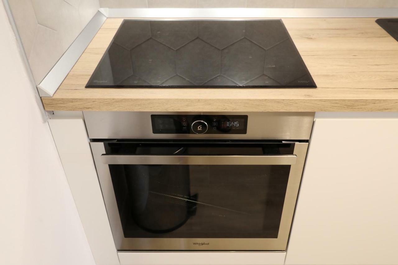 Apartmani Marta 자다르 외부 사진